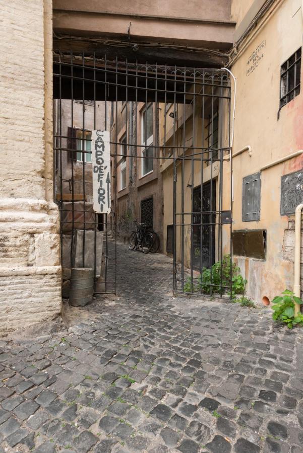Campo De' Fiori Appartamento Via Di Grotta Pinta Řím Exteriér fotografie